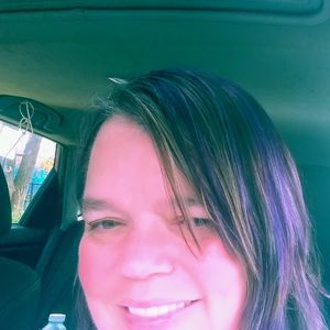 Meet your Posher, Mischelle